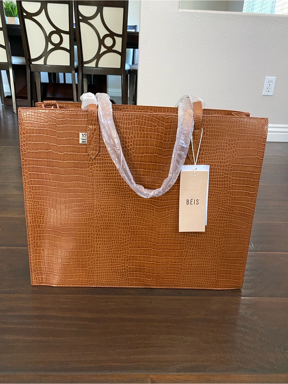 New with tag Béis The Large Work Tote vegan leather brown hand bag OS